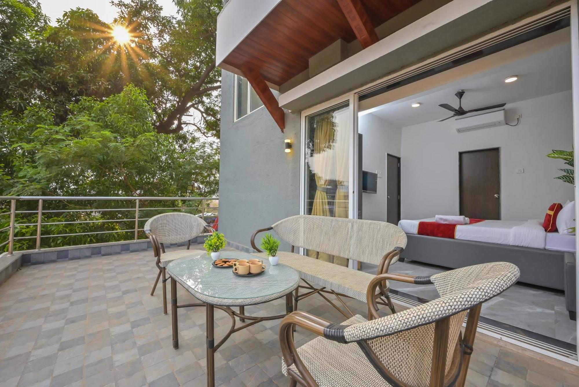 Hashtag Villa 2Bhk In ロナバラ エクステリア 写真